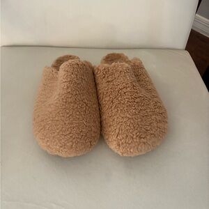 INTENTIONALLY BLANK Slippers- Brand New!